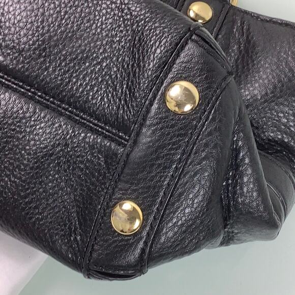 Michael Kors Delaney Gold hardware & Chain Link Studded shoulder bag w dust bag - Picture 9 of 16